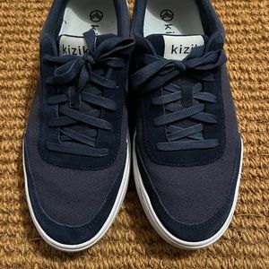 Hands-free Maternity Kizik Sneaker